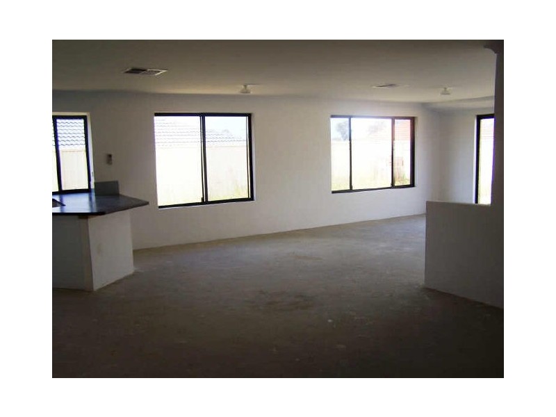 11 Cleland Crescent, Baldivis WA 6171