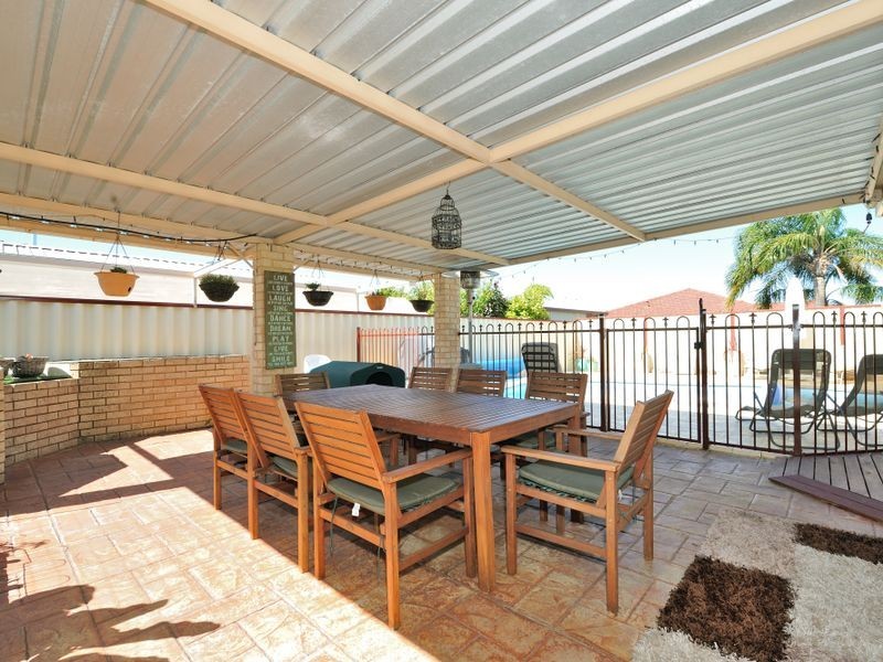 38 Orleans Drive, Port Kennedy WA 6172