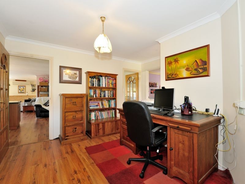 38 Orleans Drive, Port Kennedy WA 6172