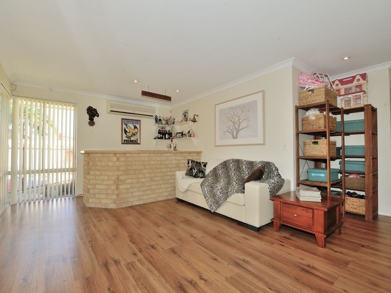 38 Orleans Drive, Port Kennedy WA 6172