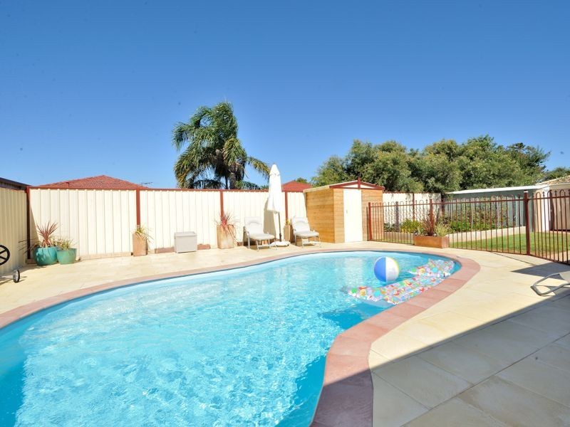 38 Orleans Drive, Port Kennedy WA 6172