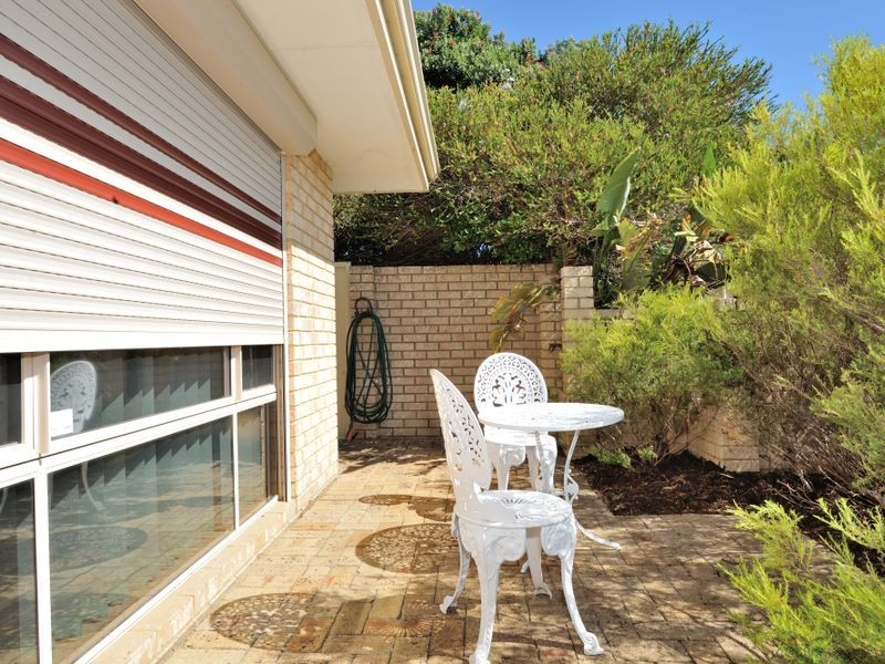 38 Orleans Drive, Port Kennedy WA 6172