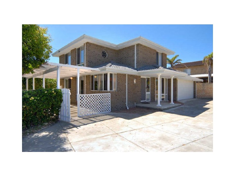 2a Fletcher Street, Rockingham WA 6168