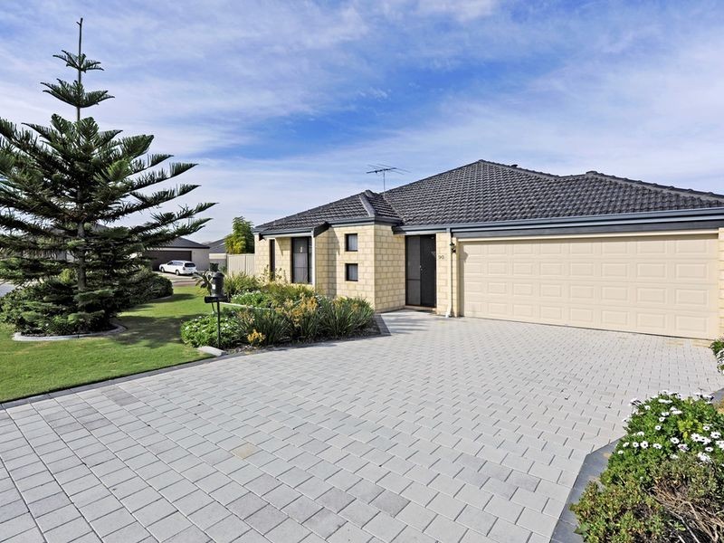 90 Harrington Waters Drive, Waikiki WA 6169