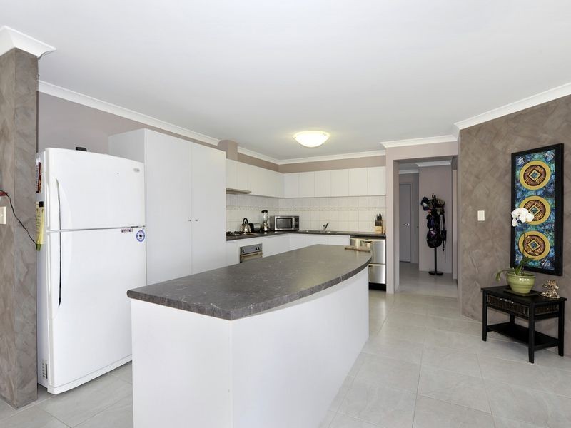 90 Harrington Waters Drive, Waikiki WA 6169