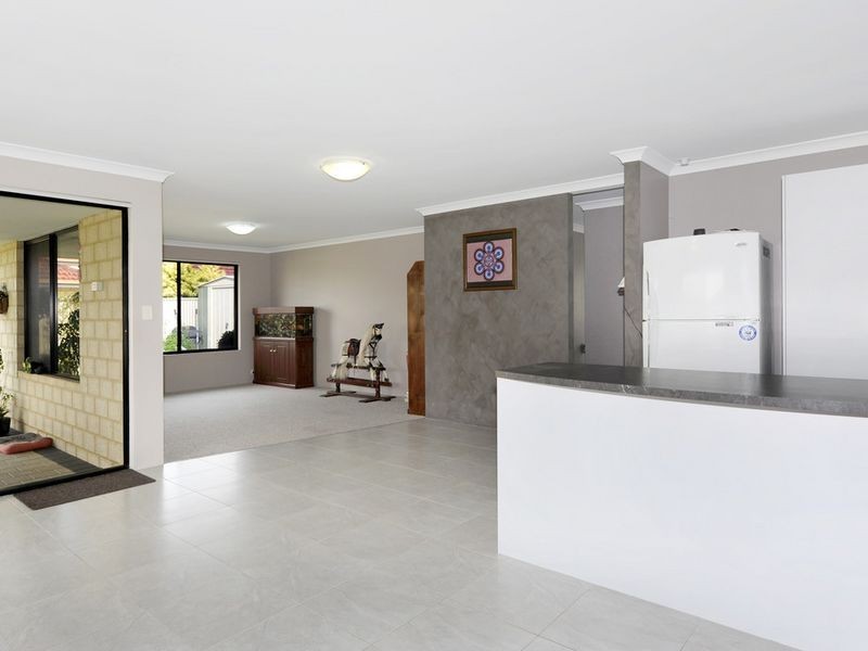 90 Harrington Waters Drive, Waikiki WA 6169