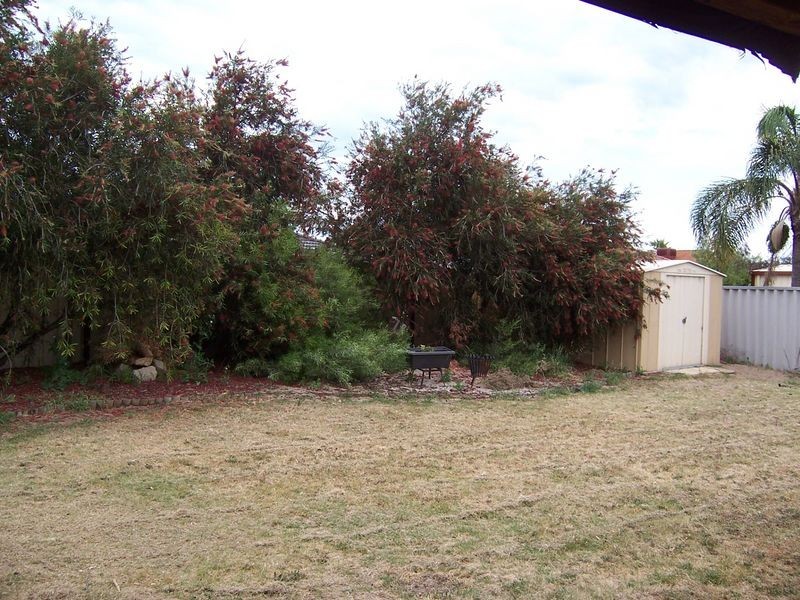 5 Toulon Gardens, Port Kennedy WA 6172