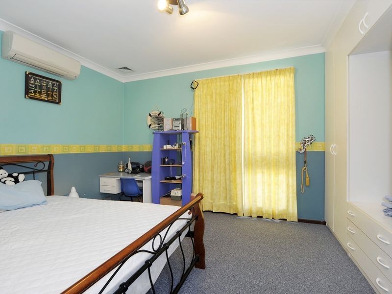 10 Norring Street, Cooloongup WA 6168