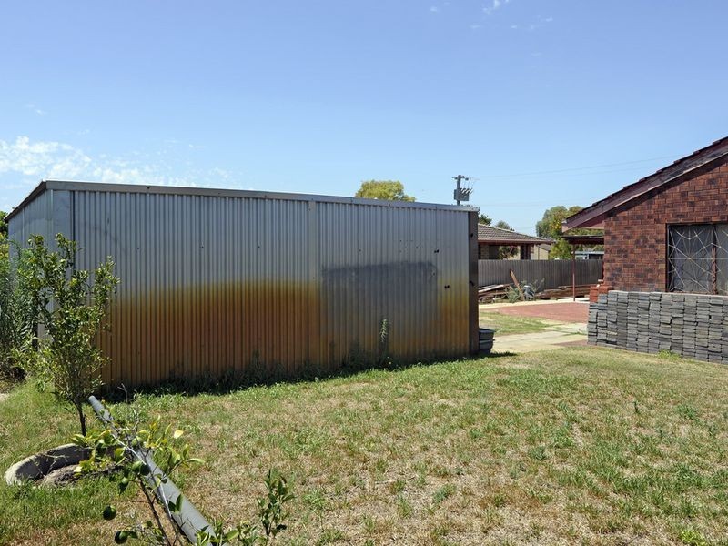 10 Norring Street, Cooloongup WA 6168