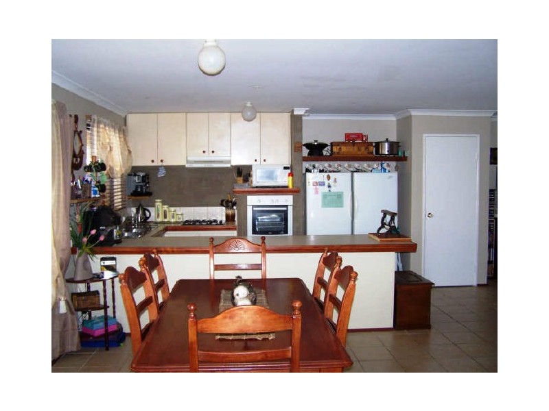 39 Mornington Bvd, Waikiki WA 6169