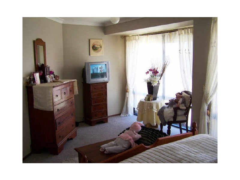 39 Mornington Bvd, Waikiki WA 6169