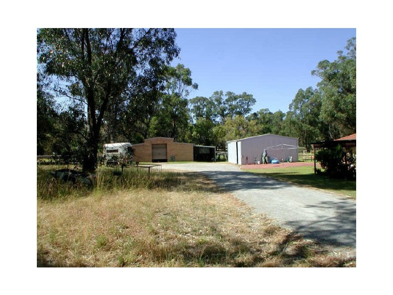 415 Amarillo Drive, Karnup WA 6176