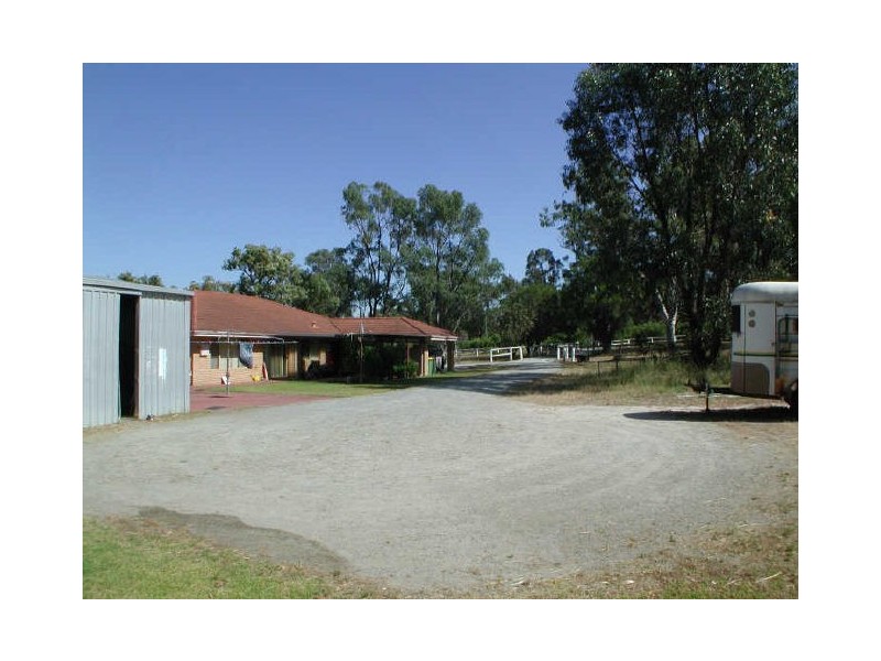 415 Amarillo Drive, Karnup WA 6176