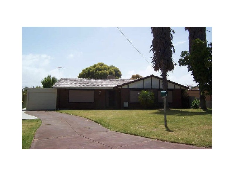 7 Rydal Court, Cooloongup WA 6168