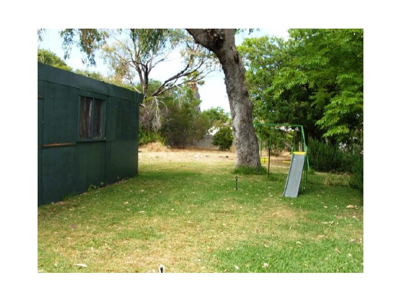 51 Saw Avenue, Rockingham WA 6168