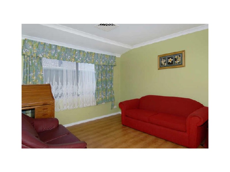 17 Althorpe Cres, Port Kennedy WA 6172