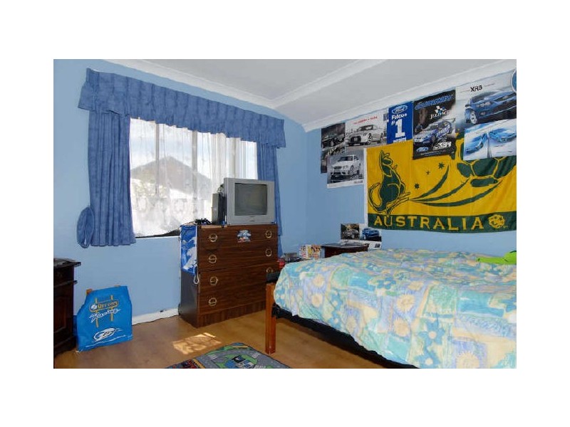17 Althorpe Cres, Port Kennedy WA 6172