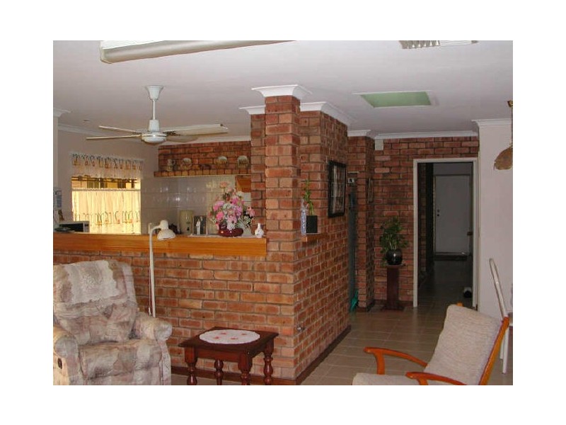 32 Nettleton Way, Safety Bay WA 6169