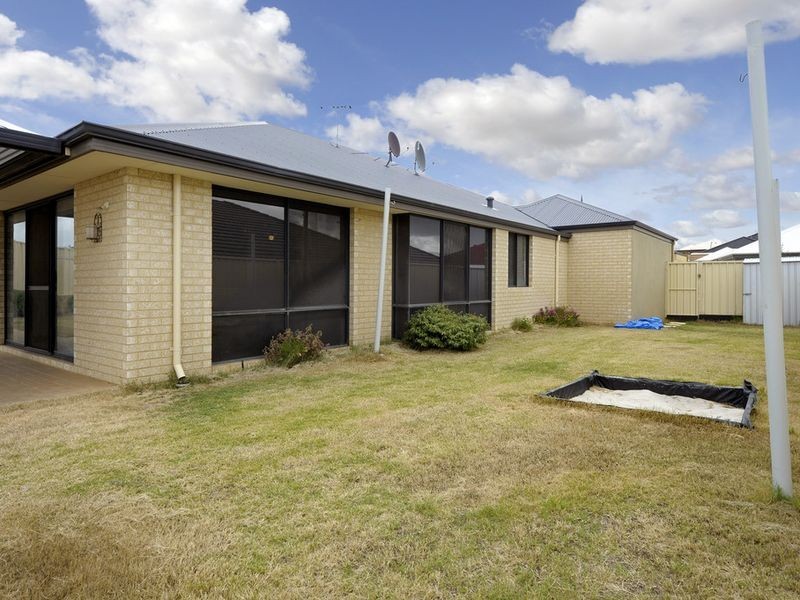 53 Baskerville Crescent, Baldivis WA 6171