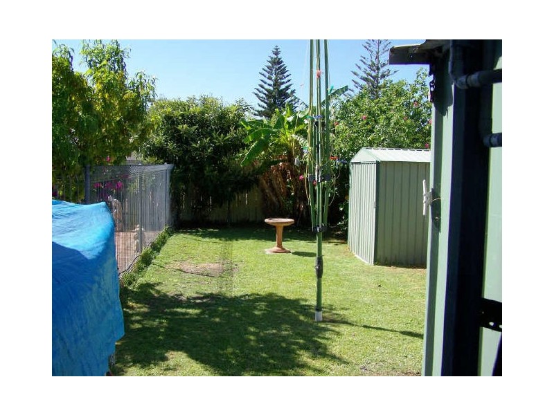 23 Waller Street, Rockingham WA 6168