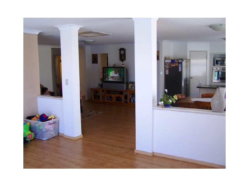 3 Maverick Promenade, Shoalwater WA 6169