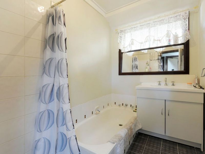 28 Calume Street, Hillman WA 6168