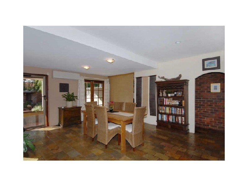 9 Fendam Street, Warnbro WA 6169