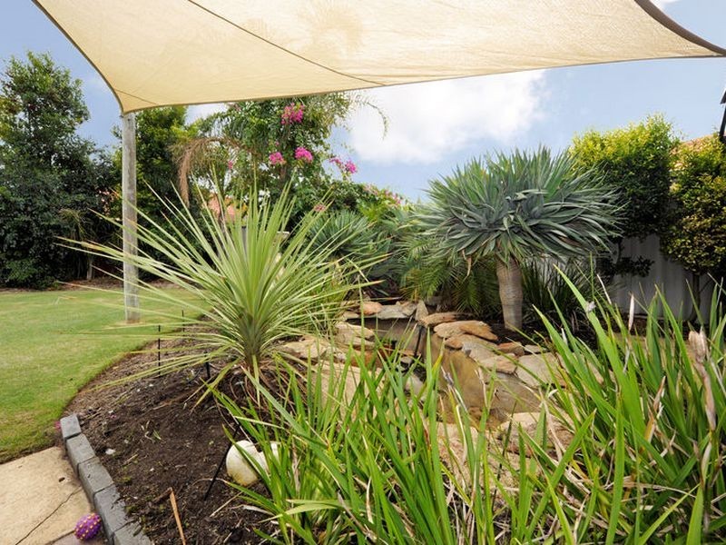 16 Swanson Way, Secret Harbour WA 6173