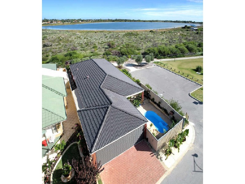 45 Jupiter Bend, Rockingham WA 6168