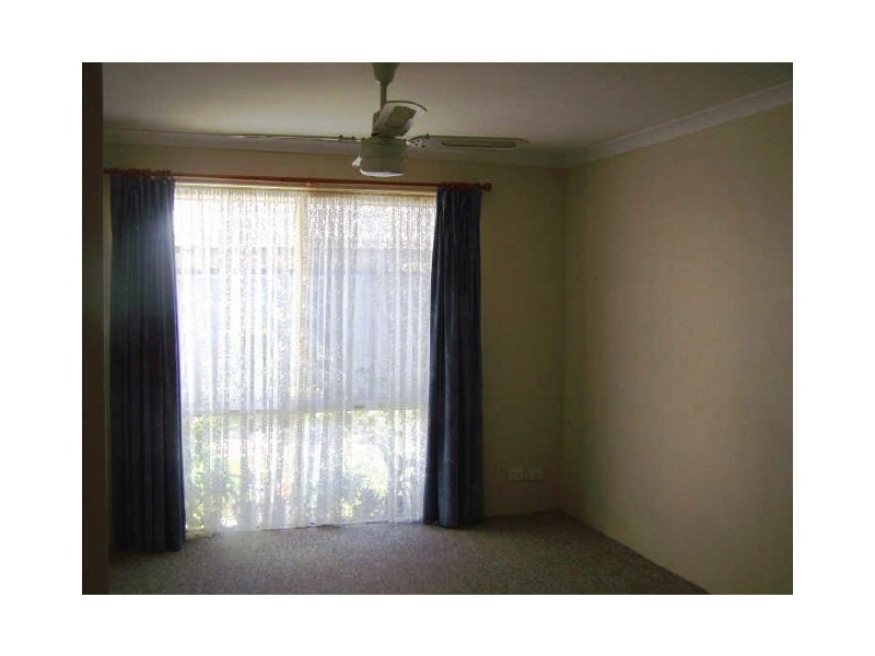 5 Manila Place, Warnbro WA 6169