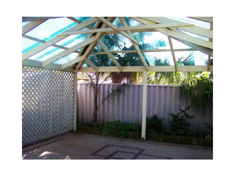 5 Manila Place, Warnbro WA 6169
