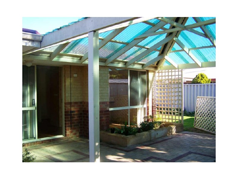 5 Manila Place, Warnbro WA 6169