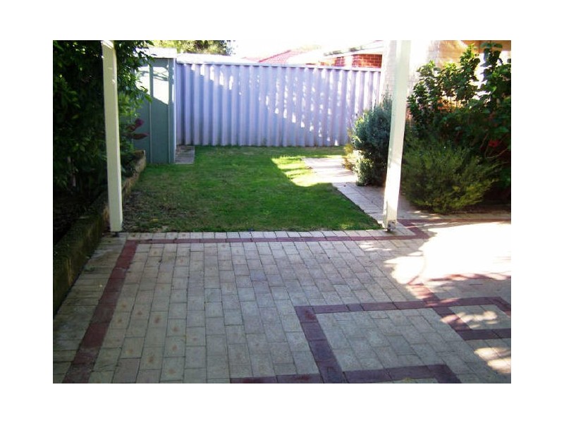 5 Manila Place, Warnbro WA 6169
