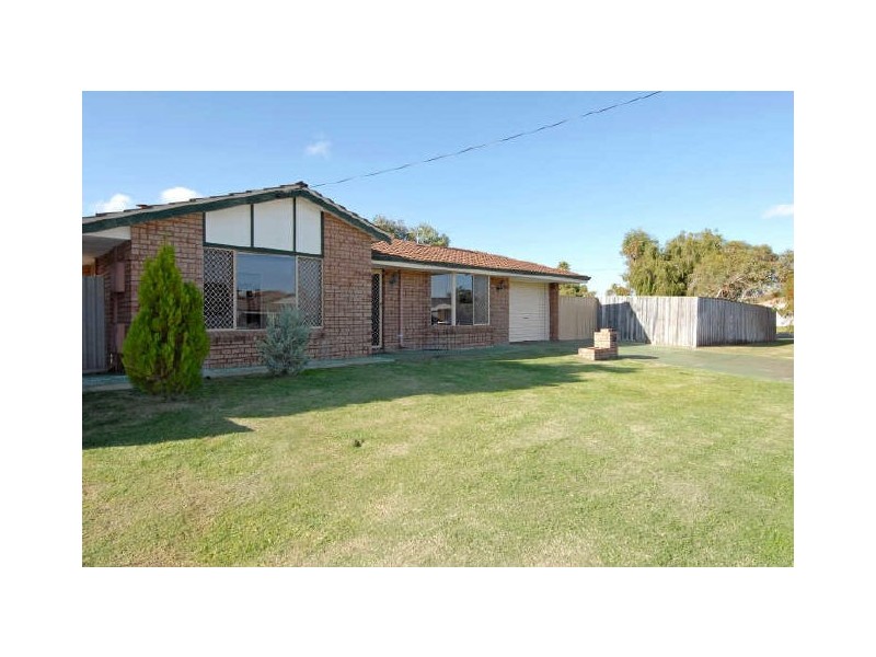 13 Andros Street, Safety Bay WA 6169