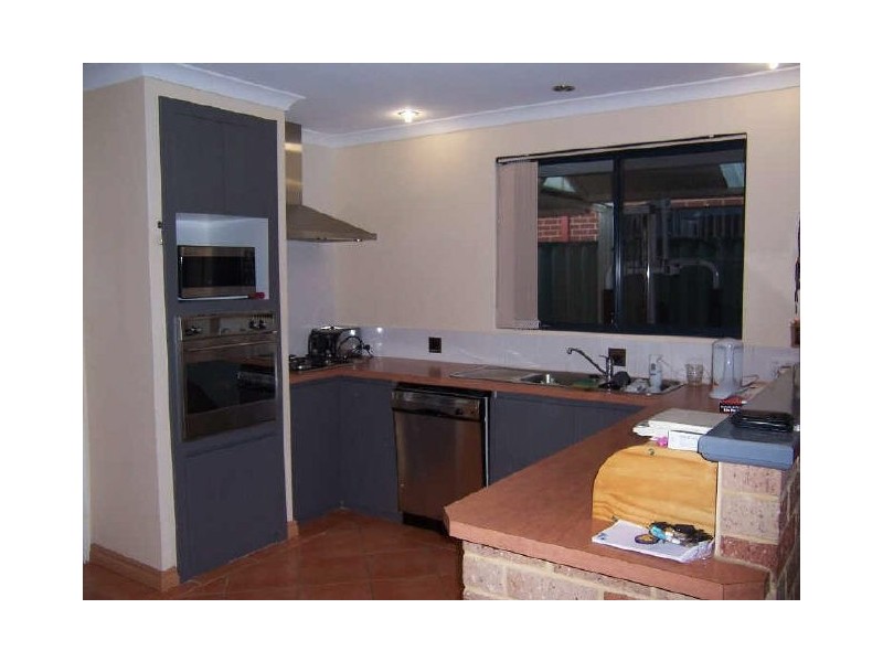 4 Cologne Gardens, Port Kennedy WA 6172