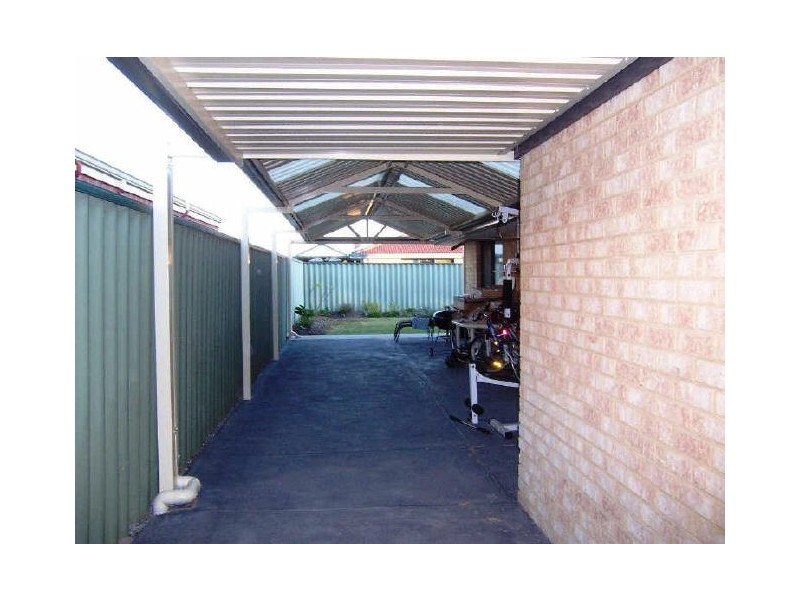 4 Cologne Gardens, Port Kennedy WA 6172