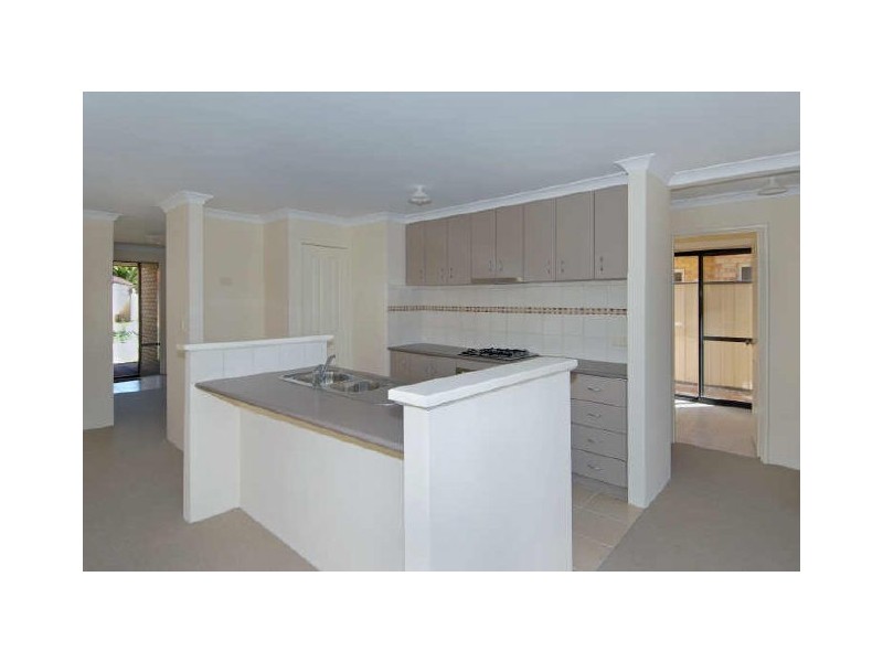 27 Meadow Springs Drive, Meadow Springs WA 6210