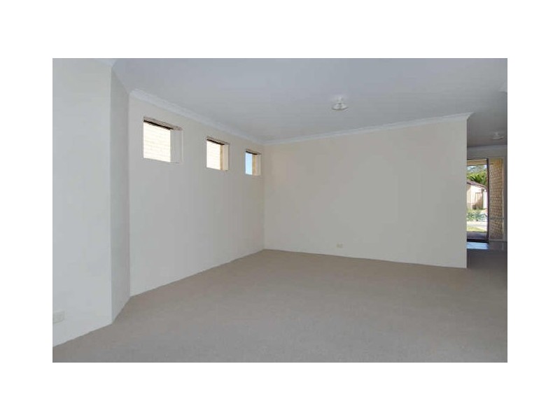 27 Meadow Springs Drive, Meadow Springs WA 6210