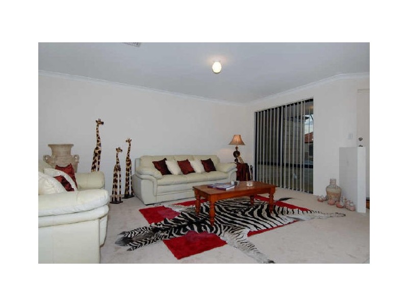 47 Athens Entrance, Port Kennedy WA 6172