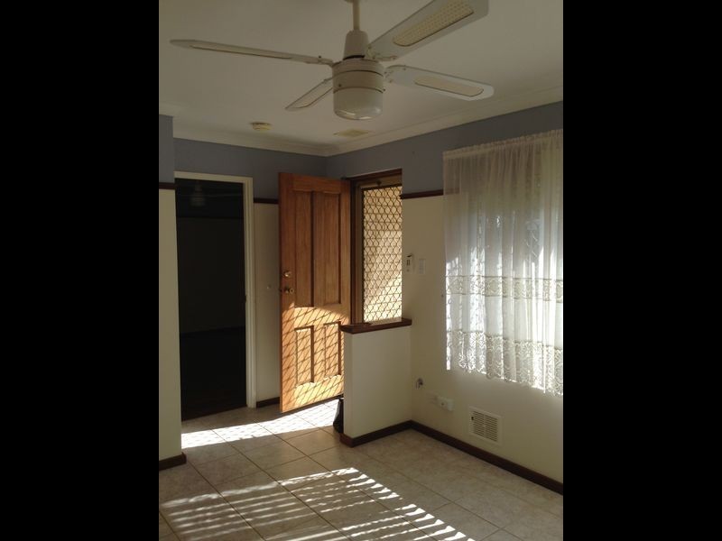 4 Tenella Mews, Warnbro WA 6169