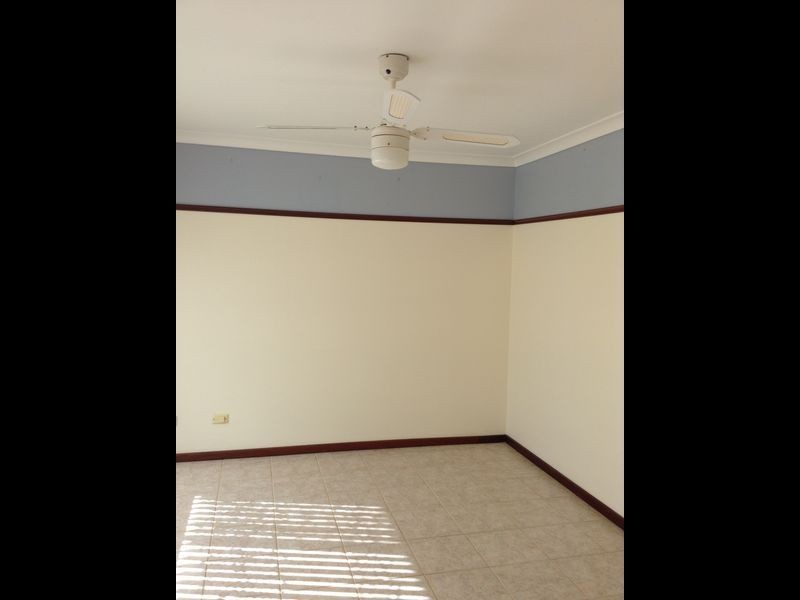 4 Tenella Mews, Warnbro WA 6169