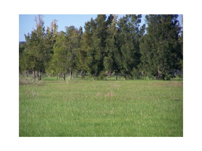 25 Tallagandra Court, Serpentine WA 6125