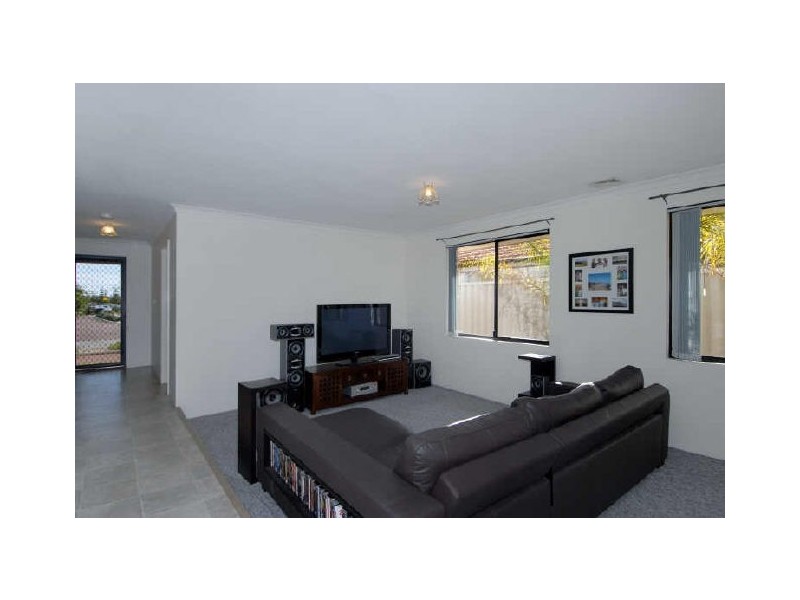 54 La Manche Avenue, Port Kennedy WA 6172