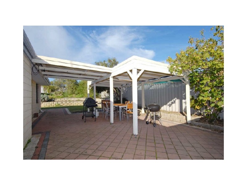 54 La Manche Avenue, Port Kennedy WA 6172