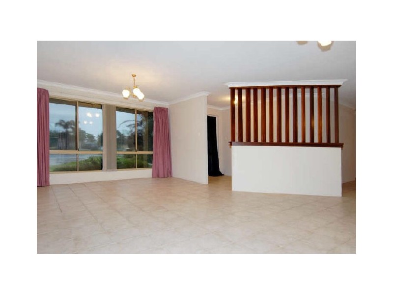 7 Meadow Court, Cooloongup WA 6168