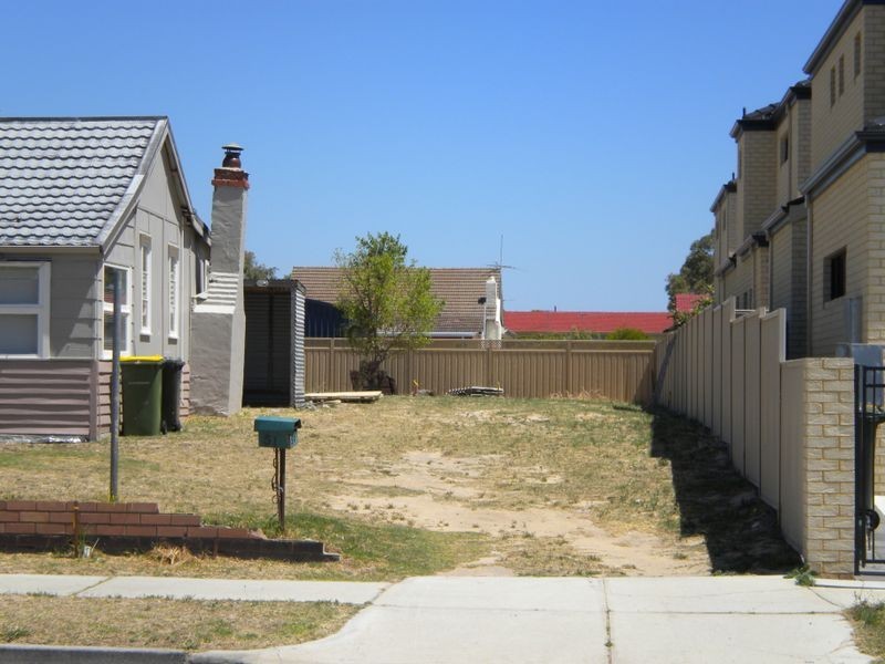 51 Parkin Street, Rockingham WA 6168