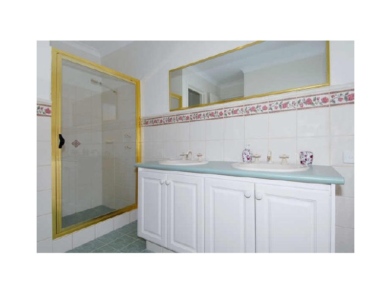 3 Baycliff Turn, Waikiki WA 6169