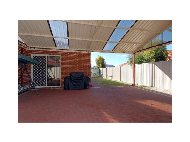 3 Baycliff Turn, Waikiki WA 6169