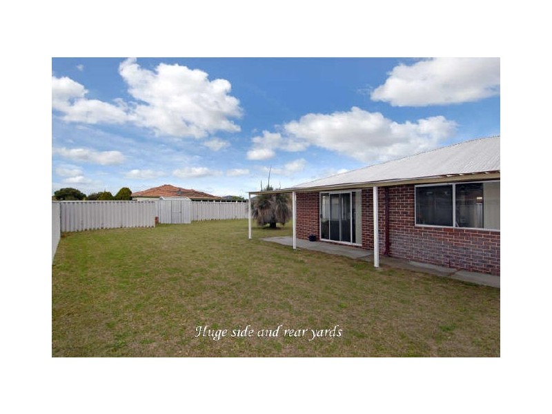 42 Carmody Road, Waikiki WA 6169