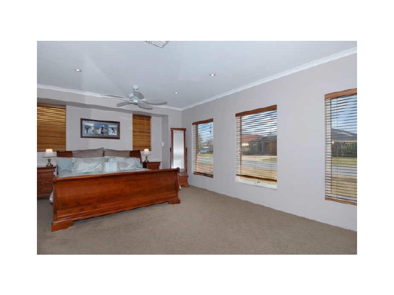 56 Liechardt Loop, Rockingham WA 6168